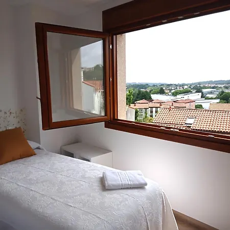 Lar Santiago Apartamentos Y Duplex - Parejas, Familias Y Peregrinos סנטיאגו דה קומפוסטלה